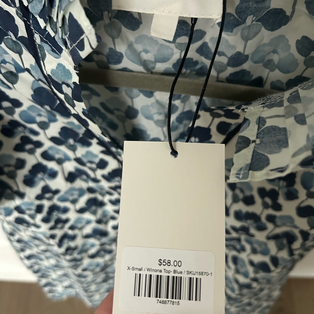 Entro Blue and White Patterned Blouse - Picture 3 of 7